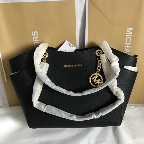 Michael Kors Handbags - 💦🌻MK chain shoulder tote🌻shoulder bag/ Black